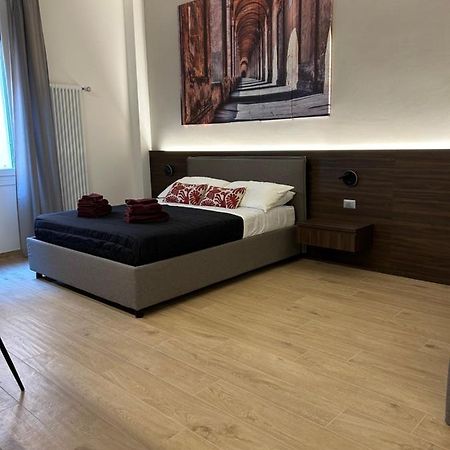 Hotel Albari House Bologna Esterno foto