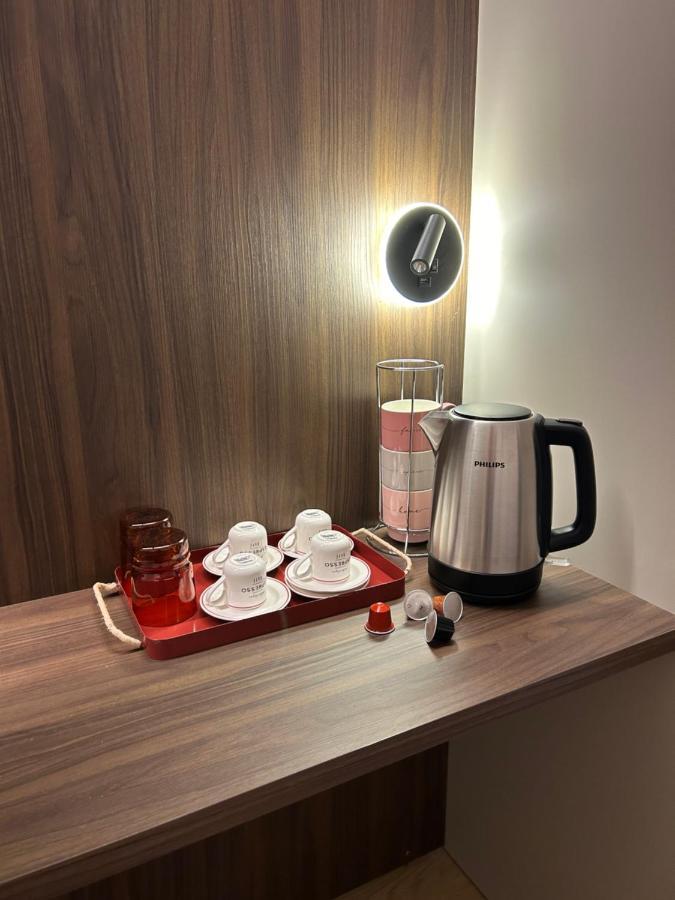 Hotel Albari House Bologna Esterno foto